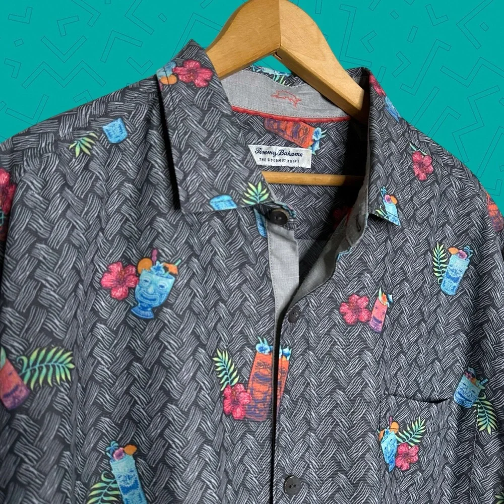 Tommy Bahama Coconut Point Button Up Camp Shirt - Picture 1 of 6